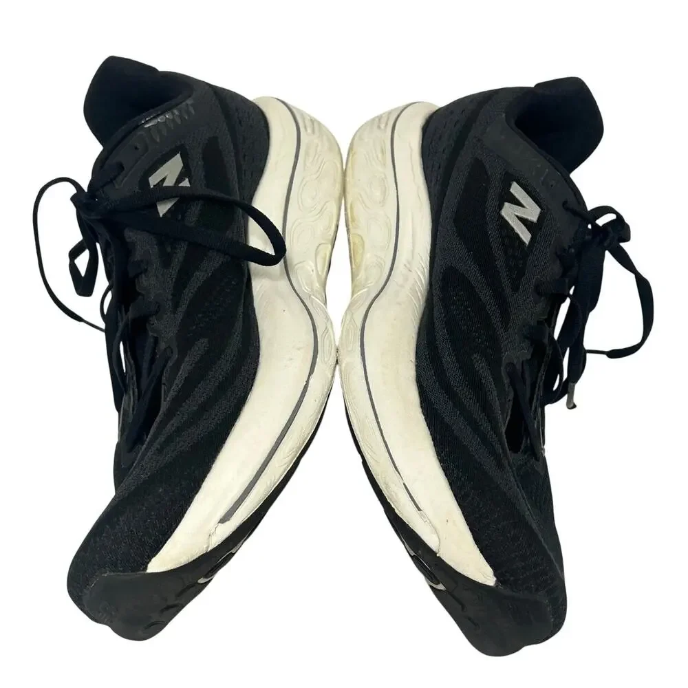 New Balance Fresh Foam X Vongo Black & White sz 13